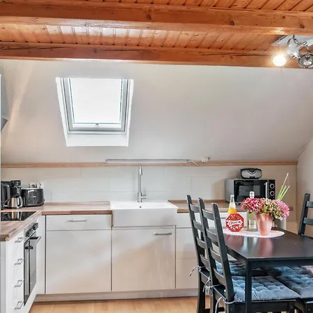 Haus Deichperle Tini Anton Nyaraló *