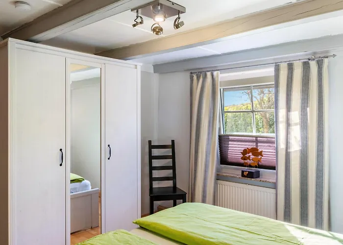 Haus Deichperle Tini Anton * Dornum